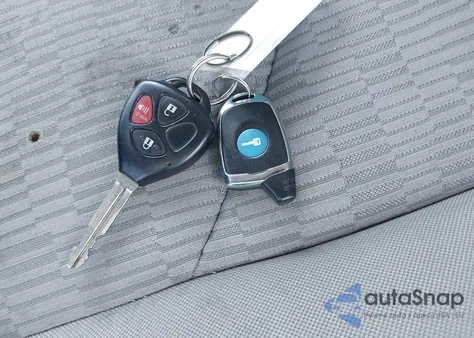 2012 Toyota Rav4 из США, поврежденный, VIN 2T3BF4DV4CW223730